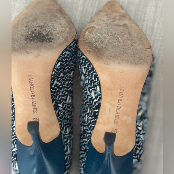 COPY - Manolo Blahnik Tweed Printed Pumps - Picture 7 of 7